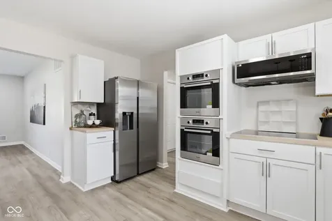 4315 E 42nd Street E Indianapolis IN 46226