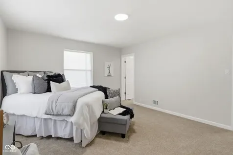 4315 E 42nd Street E Indianapolis IN 46226