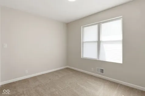 4315 E 42nd Street E Indianapolis IN 46226