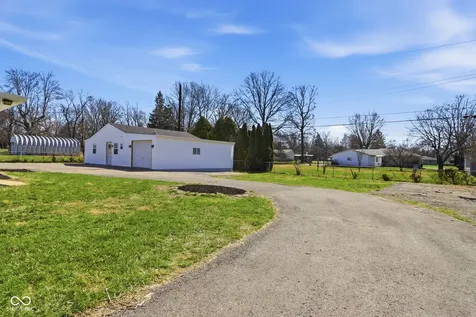 4315 E 42nd Street E Indianapolis IN 46226
