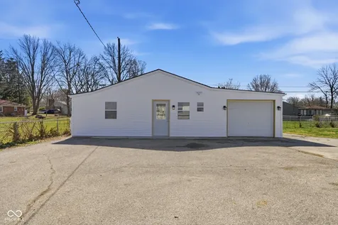 4315 E 42nd Street E Indianapolis IN 46226