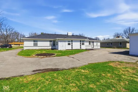 4315 E 42nd Street E Indianapolis IN 46226
