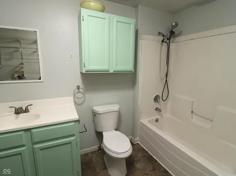 907 Cottage Avenue Crawfordsville IN 47933