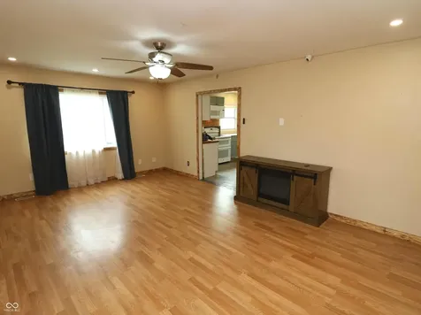 907 Cottage Avenue Crawfordsville IN 47933