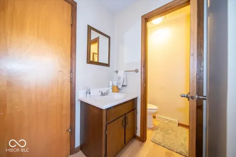 1647 S Plateau Circle Martinsville IN 46151