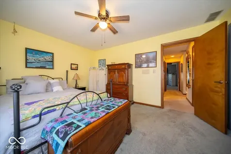 1647 S Plateau Circle Martinsville IN 46151