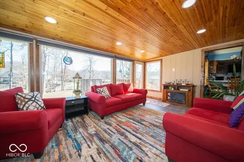 1647 S Plateau Circle Martinsville IN 46151