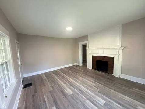 320 Lockerbie Street Mooresville IN 46158
