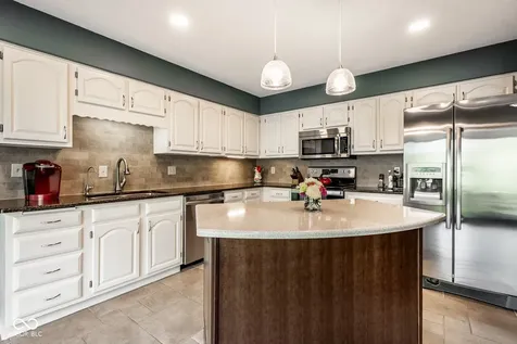 12222 Castle Court Carmel IN 46033