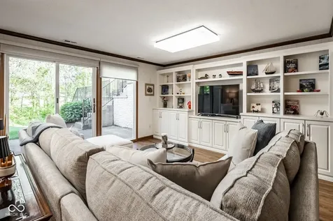 12222 Castle Court Carmel IN 46033