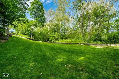 12222 Castle Court Carmel IN 46033