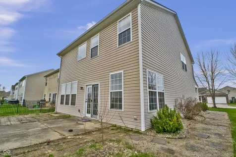 2542 Middle View Drive Columbus IN 47201