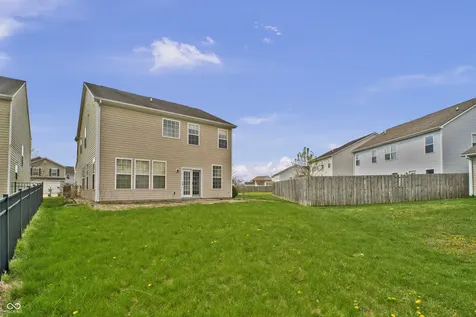 2542 Middle View Drive Columbus IN 47201
