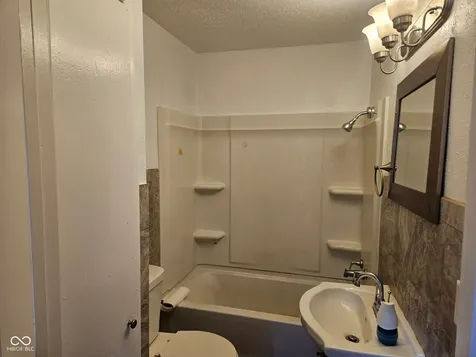3101 E Bradbury Avenue Indianapolis IN 46203