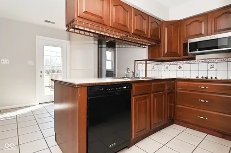 6347 E Breamore Road Indianapolis IN 46220