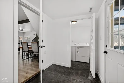 416 W 5th Street W Greenfield IN 46140
