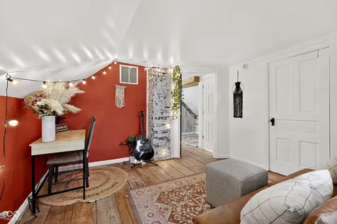 416 W 5th Street W Greenfield IN 46140