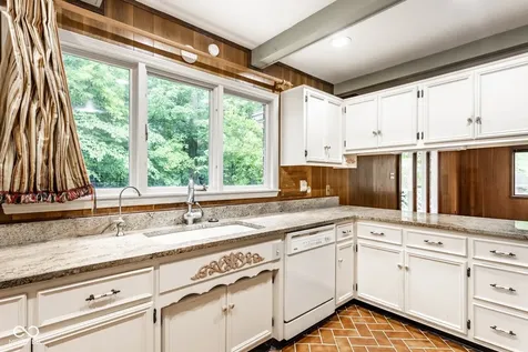 7235 Whitehall Drive Indianapolis IN 46256