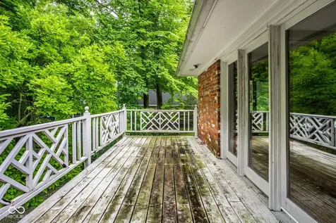 7235 Whitehall Drive Indianapolis IN 46256