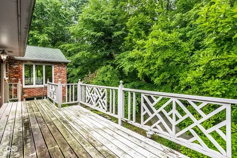 7235 Whitehall Drive Indianapolis IN 46256