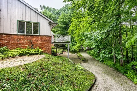 7235 Whitehall Drive Indianapolis IN 46256