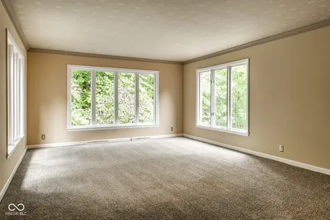 7235 Whitehall Drive Indianapolis IN 46256