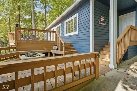 9378 Derrett Road Unionville IN 47468