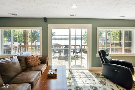 9378 Derrett Road Unionville IN 47468