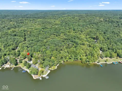 9378 Derrett Road Unionville IN 47468