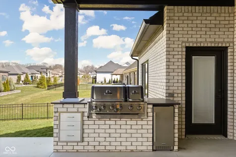 5680 Skylark Drive Greenwood IN 46143
