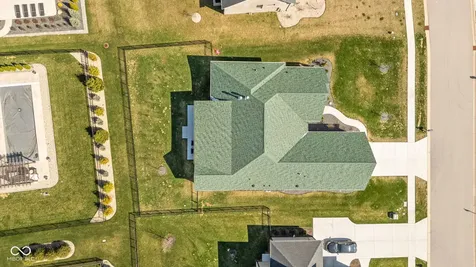 5680 Skylark Drive Greenwood IN 46143