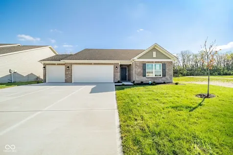 402 Luellen Way New Castle IN 47362