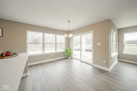 402 Luellen Way New Castle IN 47362