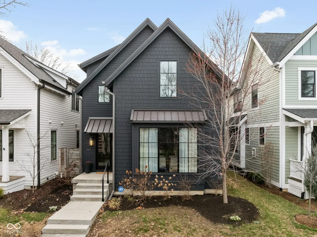 954 Stillwell Street Indianapolis IN 46202