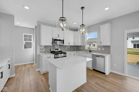 4120 Helm's Mill Drive Mccordsville IN 46055