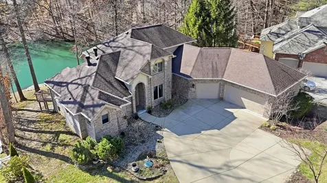 1869 E York Court Martinsville IN 46151
