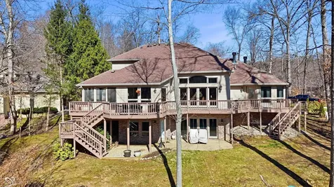 1869 E York Court Martinsville IN 46151