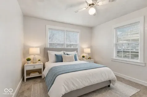 154 E Washington Street Mooresville IN 46158
