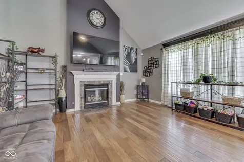 3256 Amber Way Bargersville IN 46106