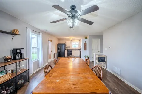 3415 Parkview Drive Columbus IN 47201