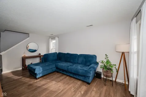 3415 Parkview Drive Columbus IN 47201