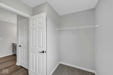 4106 Helm's Mill Drive Mccordsville IN 46055