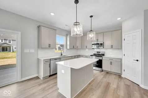 4106 Helm's Mill Drive Mccordsville IN 46055