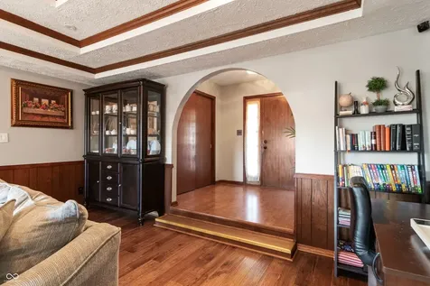 5601 Riva Ridge Drive Indianapolis IN 46237