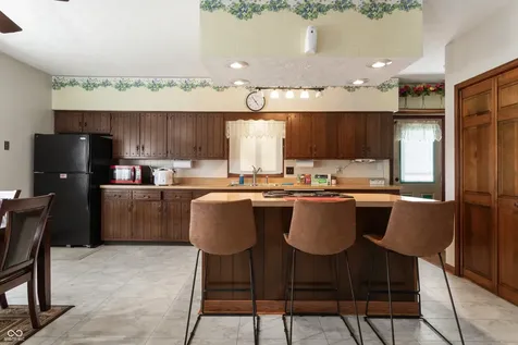 5601 Riva Ridge Drive Indianapolis IN 46237