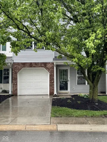 12673 Ladson Street Fishers IN 46038