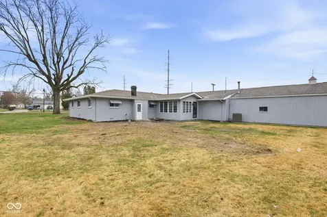 3020 N County Road 800 E Brownsburg IN 46112