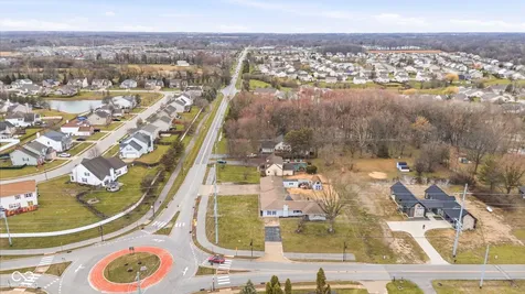 3020 N County Road 800 E Brownsburg IN 46112