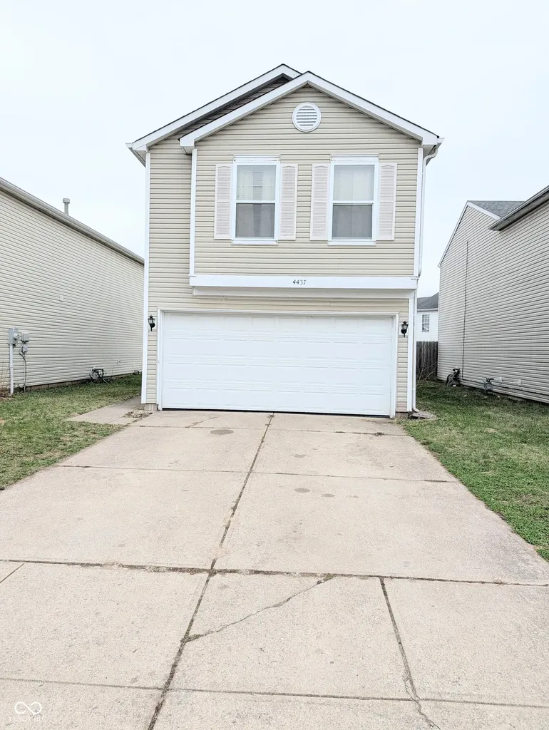 4437 Fullwood Court Indianapolis IN 46254