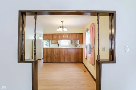 4737 Payton Avenue Indianapolis IN 46226